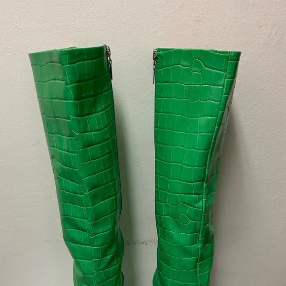 SCHUTZ ASYA UP COUROS/VERDE WIDE CROCO /GIANNI GRE Vibrant Green Embossed Boots - Picture 7 of 8